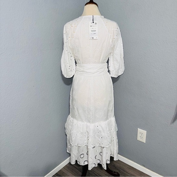 Zara Bloggers Fav Oyster White Belted Embroidered Tiered V-Neck Midi Dress Sz M - Picture 13 of 17